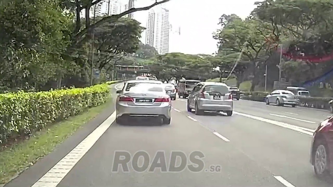 Malaysian car driving dangerously